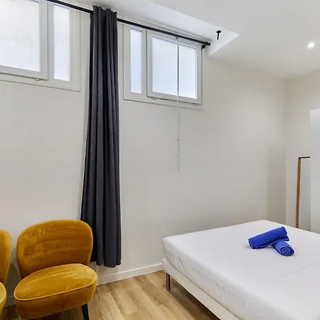 Apartment Rent A - Meslay *