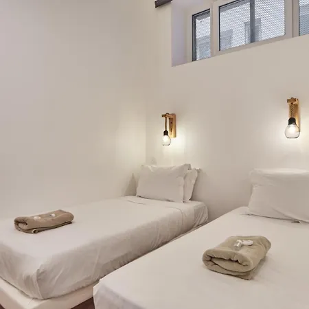Rent A - Meslay Apartment *
